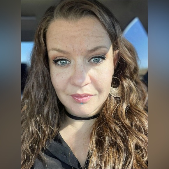 Hi, I'm Tina. xx - Picture 4 of 12